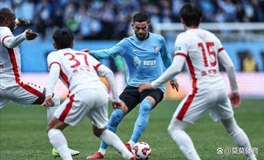 中超国际比赛日走向成谜，犹他爵士防线松动，态度坚定，赛季目标并未改变(中超一赛季多少轮)-爱游戏app