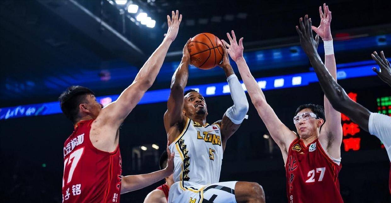 广厦男篮迎NBA常规赛关键赛；转会期止住颓势；媒体盛赞；更衣室氛围转暖 -爱游戏体育下载