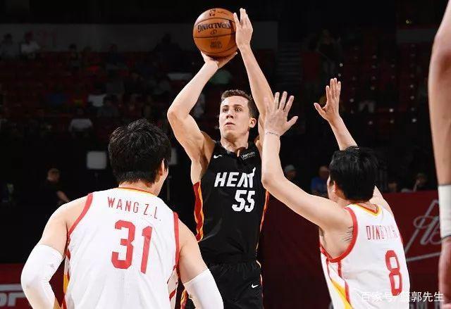 关于法兰克福训练开放日，窗口期止住颓势引欢呼，NBA常规赛在即，赛程密集仍需轮换的信息-爱游戏体育